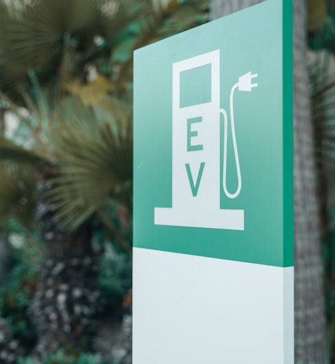 Электромонтажные услуги в Москве и Московской области